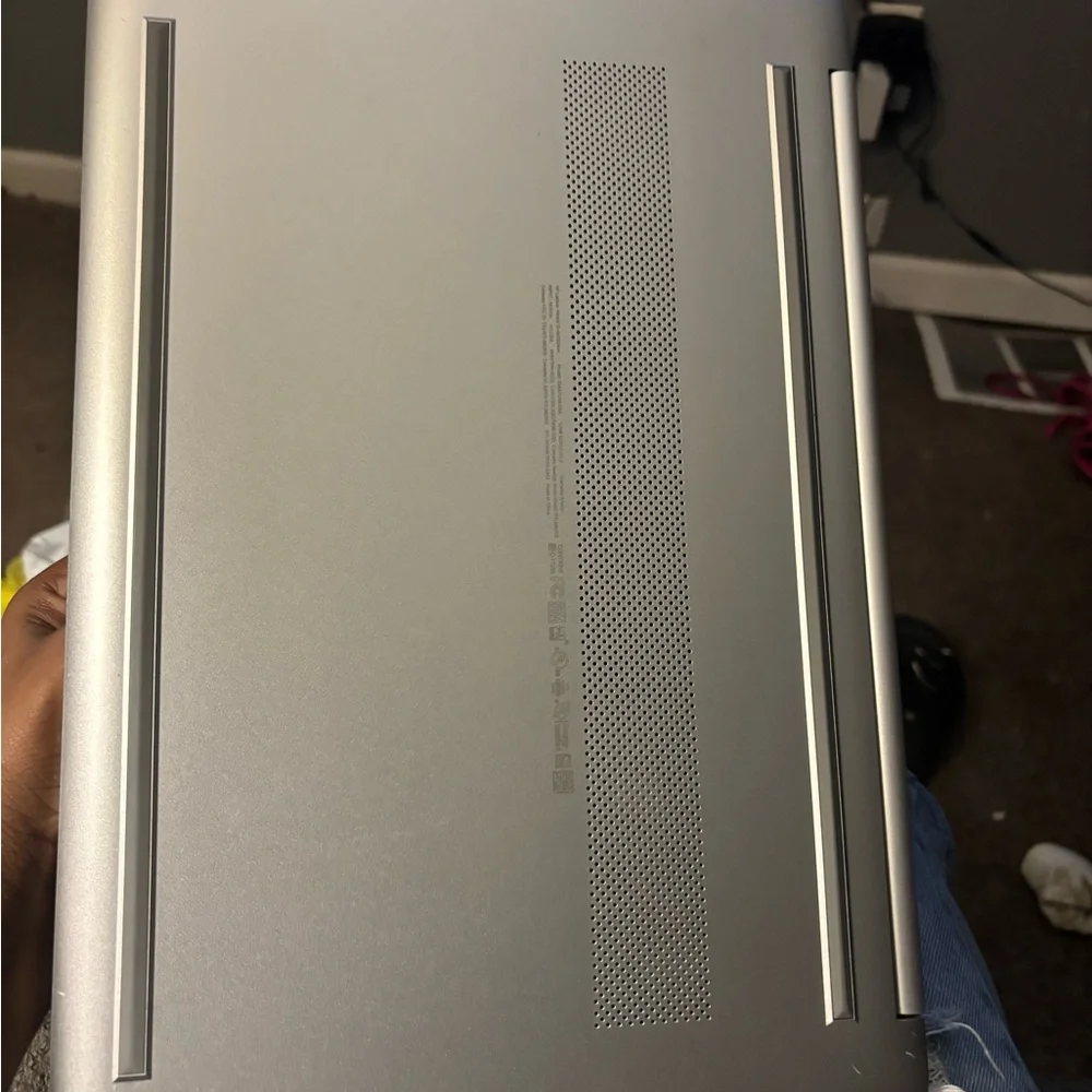 HP Silver Laptop